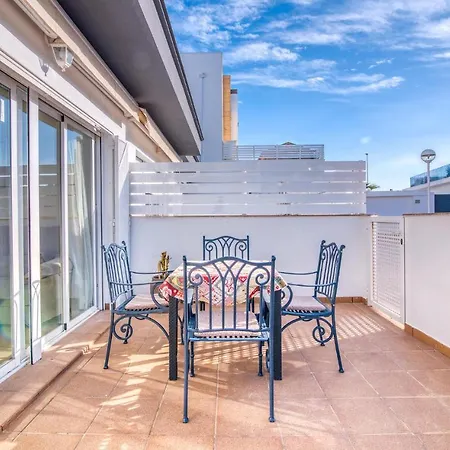 Apartment Awesome In With 3 Bedrooms, Wifi And Outdoor Swimming Pool